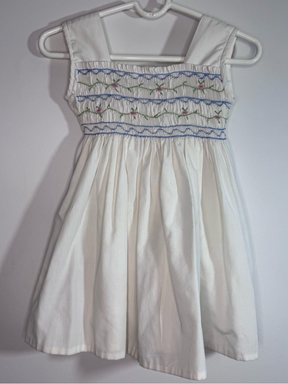 Vintage Tiny Tots Smocked Dress Toddler 2T White Floral Embroidered